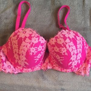 Victoria’s Secret bra